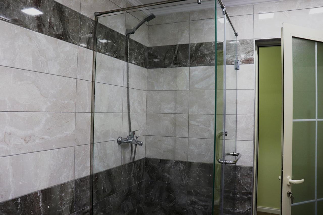 Euonia Apartment Tirana Esterno foto